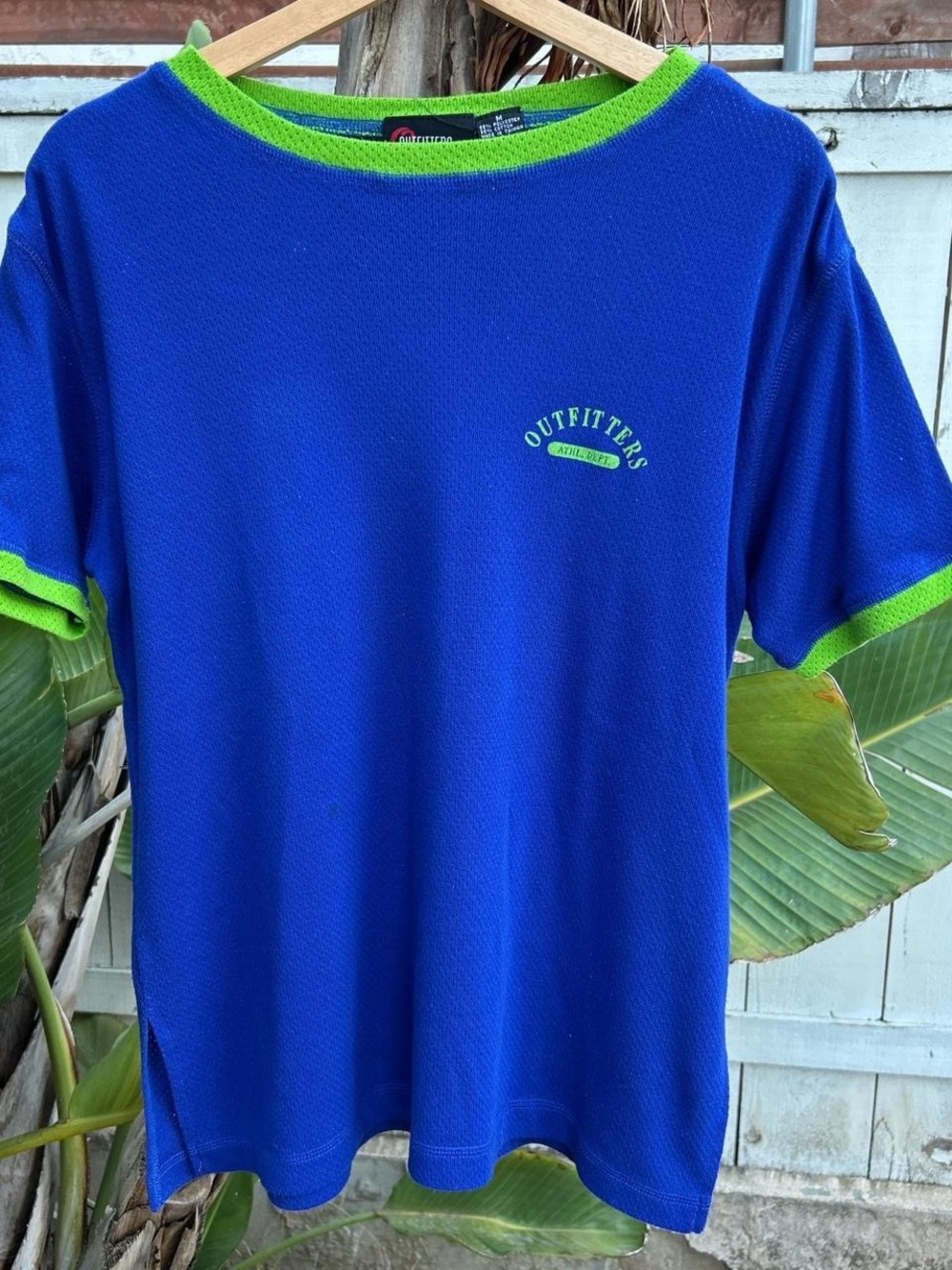 Vintage 1990s Outfitters Action Wear Mesh Ringer T Shirt Medium